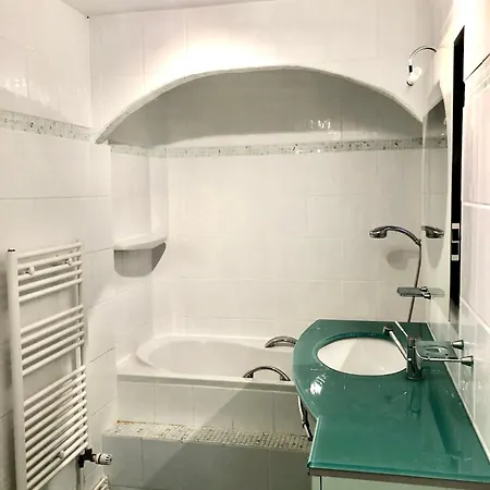 Casa Vermella *