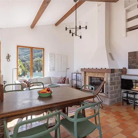 Hébergement de vacances Casa Vermella *