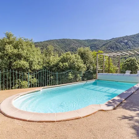 Casa Vermella